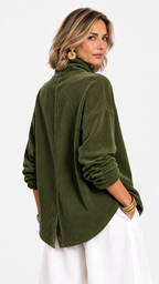 Claudia | Chaqueta de pana suave con botones laterales y mangas amplias
